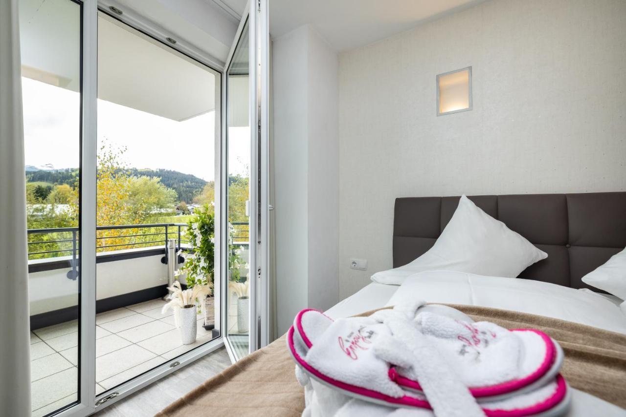 Enjoy One Apartment Altenmarkt im Pongau Ngoại thất bức ảnh
