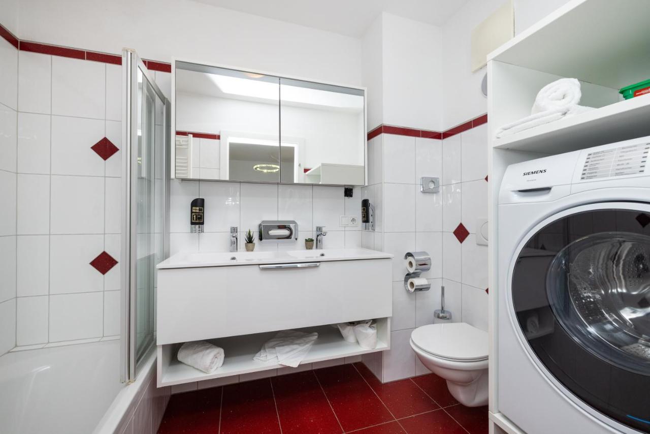 Enjoy One Apartment Altenmarkt im Pongau Ngoại thất bức ảnh